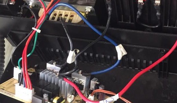 انتخاب باتری مناسب UPS